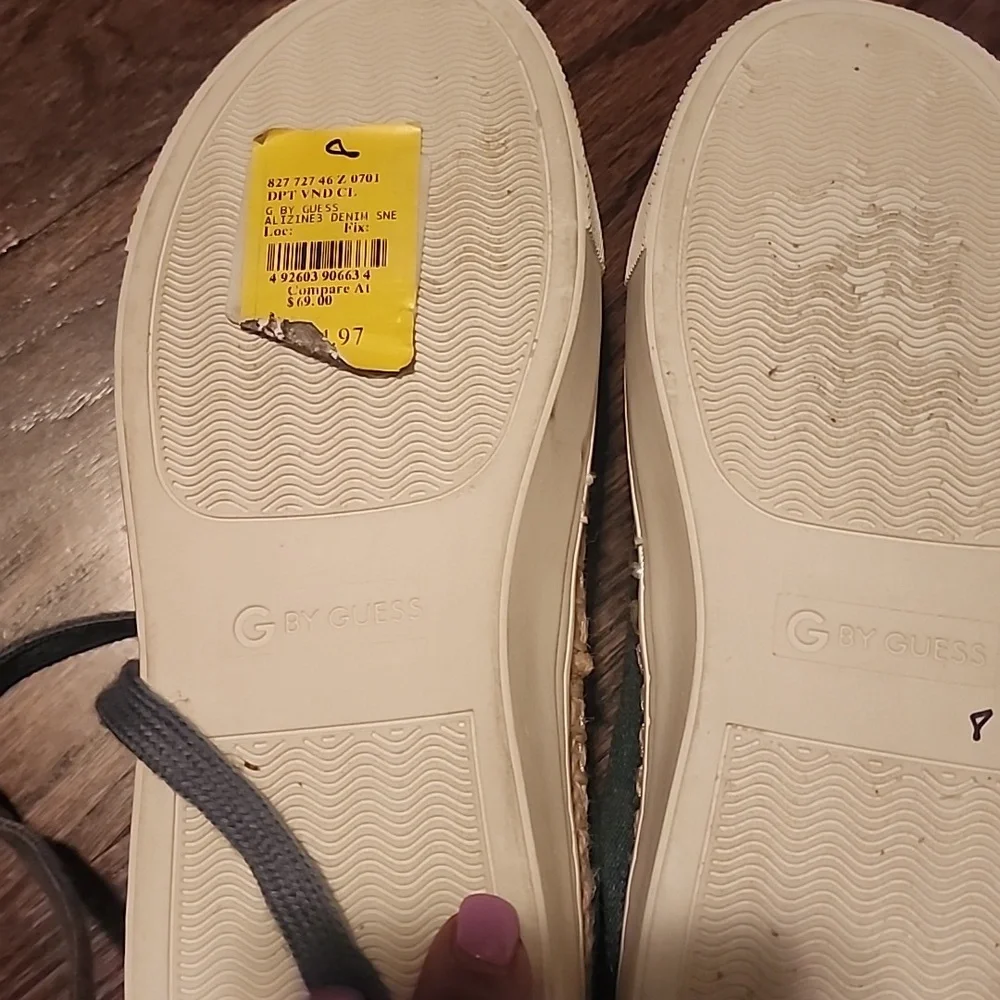 Womens Guess Denim Star Size 8 Lace Up Shoes. Never worn - Picture 5 of 10